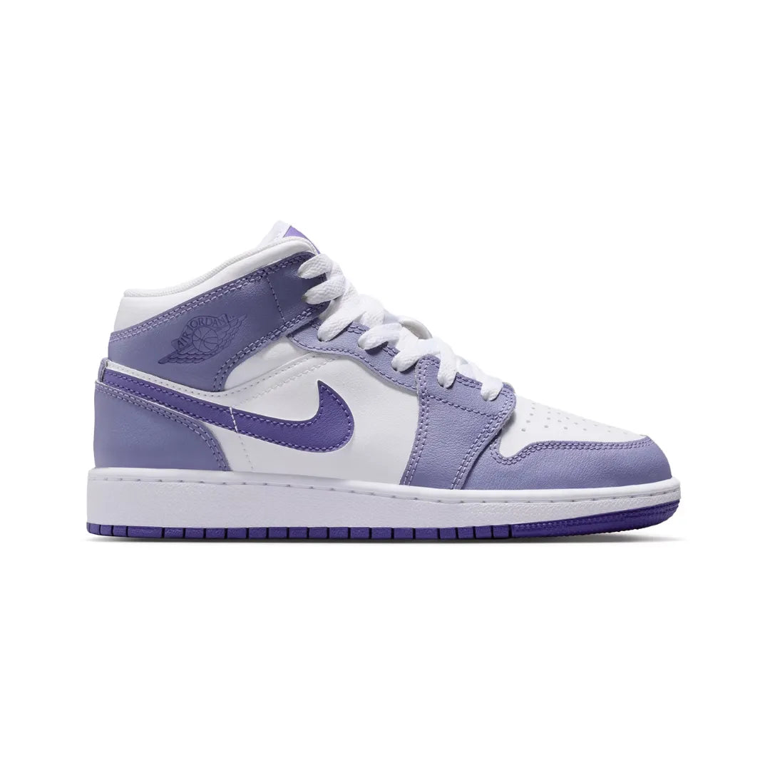 Air-Jordan-1-Mid_Amethyst_Brick-Sneakers_1