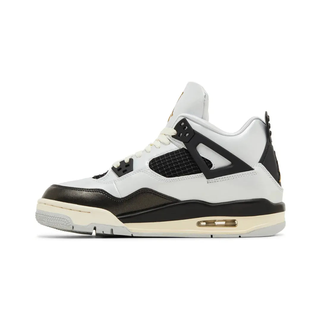 Air-Jordan-4-Retro-Platinum-Gold-Brick-Sneakers_3
