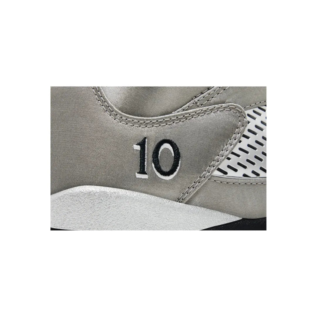 Air-Jordan-5-Retro-Wings-IO2038-001-Brick-Sneakers