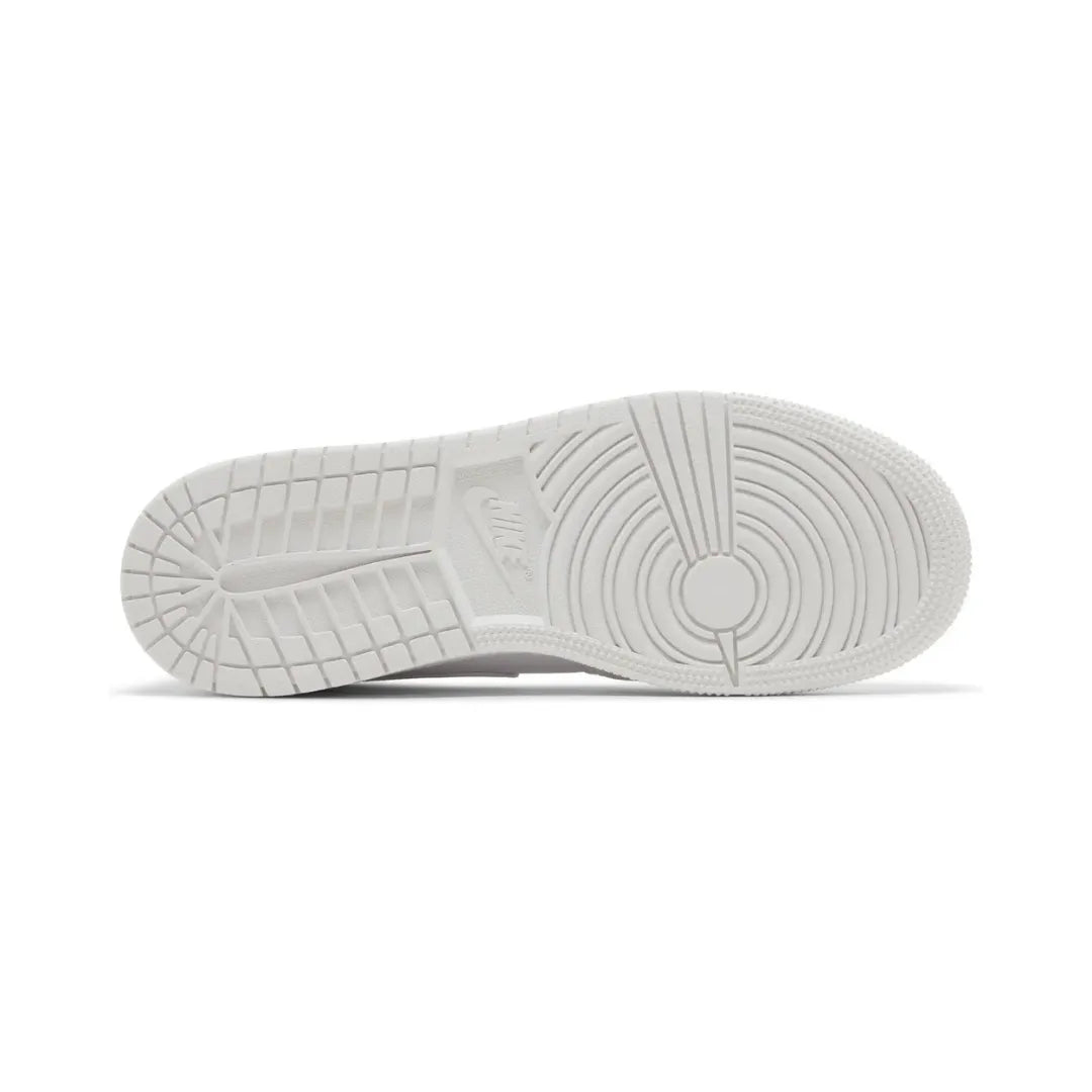Air Jordan 1 Mid ”Triple White” GS
