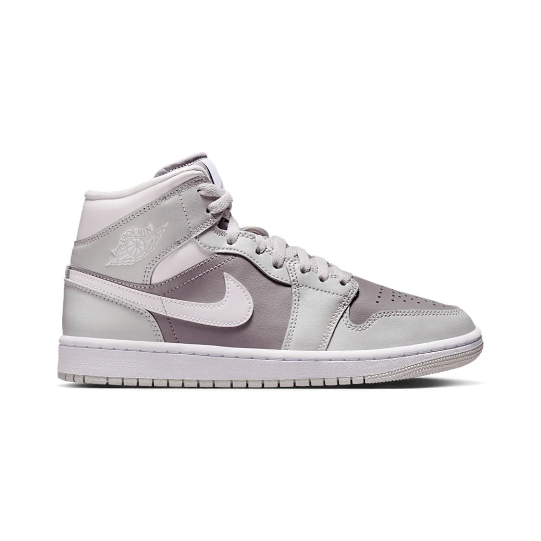 Air Jordan 1 Mid ”Photon Dust Atmosphere Grey”