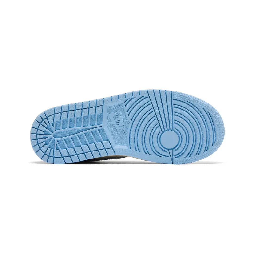 Air Jordan 1 Retro High OG ”Pale Ivory Psychic Blue”