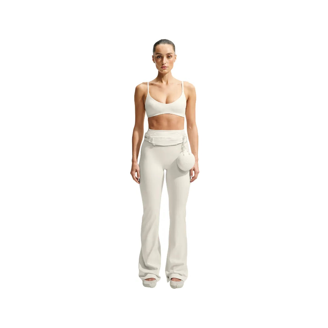 Nike x SKIMS Matte Women's High-Waisted Slim Flared Leggings ”Ivory”