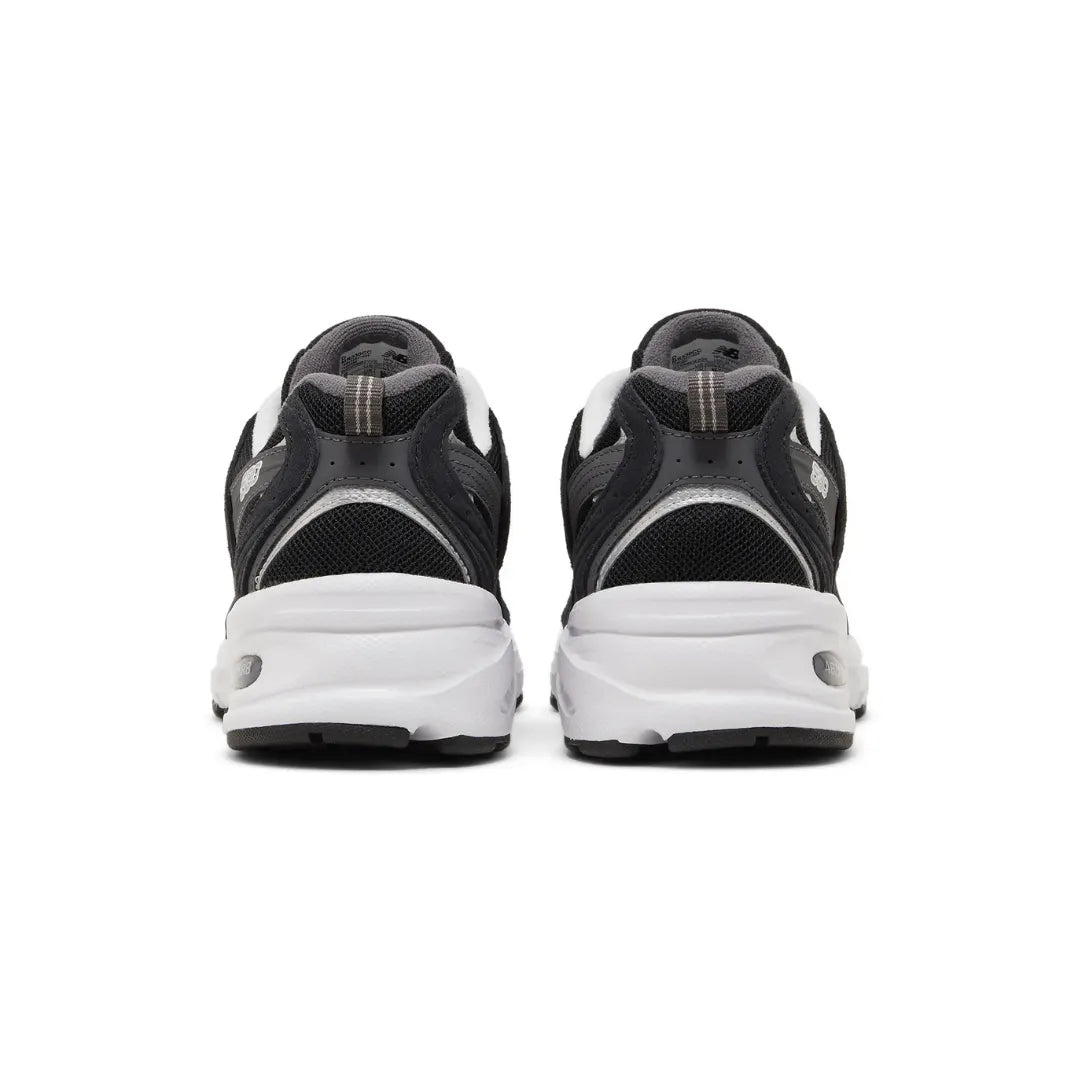 New-Balance-530-Classic-Black-Grey-MR530CC-Brick-Sneakers
