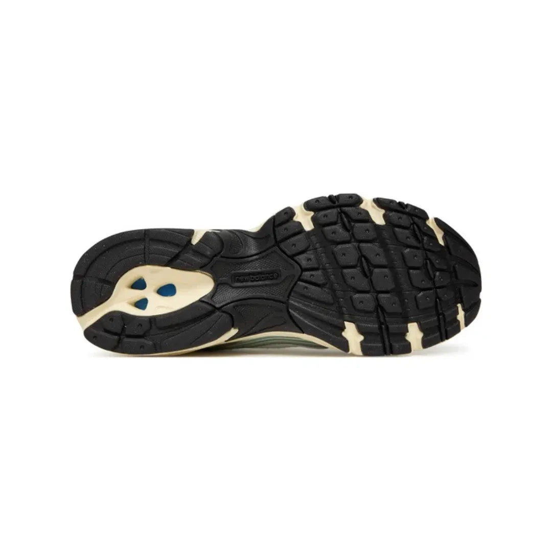 New-Balance-530-Mosaic-Green-U530SEB-Brick-Sneakers