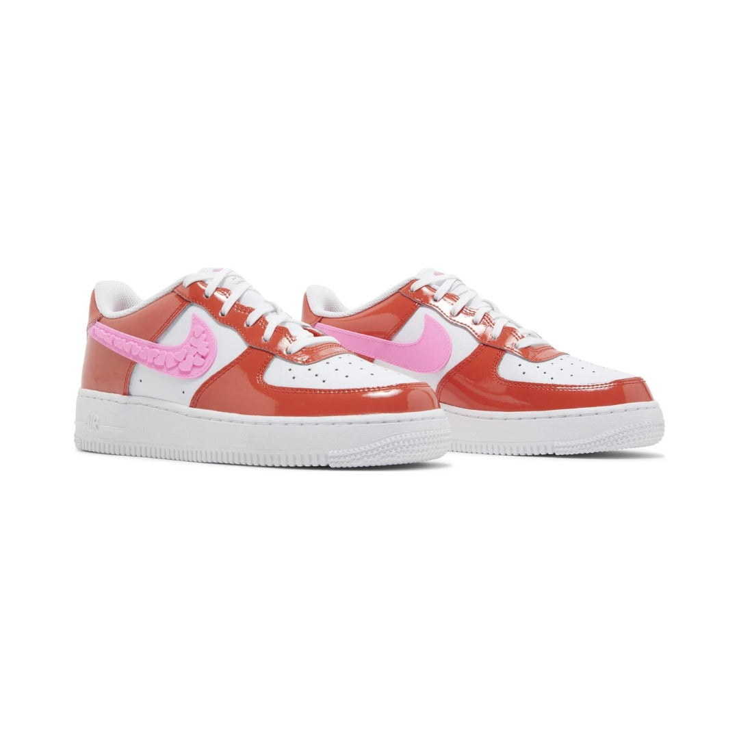 Nike-Air-Force-1-Low-Valentine_sDay-FD1031-600-Brick-Sneakers_12