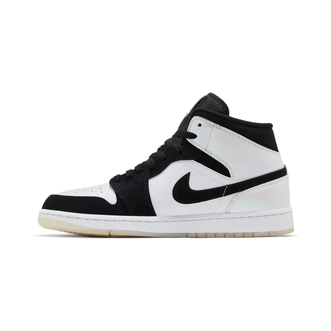 Nike-Air-Jordan-1-Mid-Diamond-Shorts-Brick-Sneakers3_1