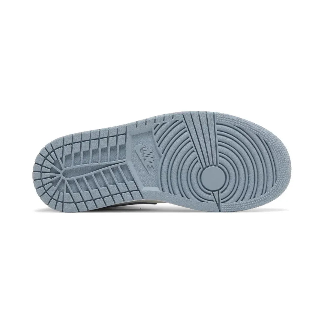 Nike-Air-Jordan-1-Mid-Diffused-Blue-BQ6472-140-Brick-Sneakers_5