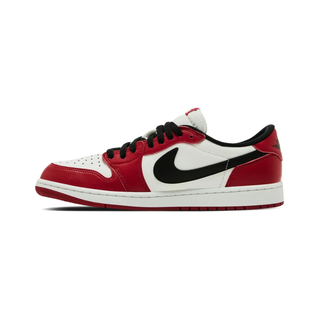 Nike-Air-Jordan-1-Retro-Low-OG-Chicago-HQ6998-600-Brick-Sneakers_1