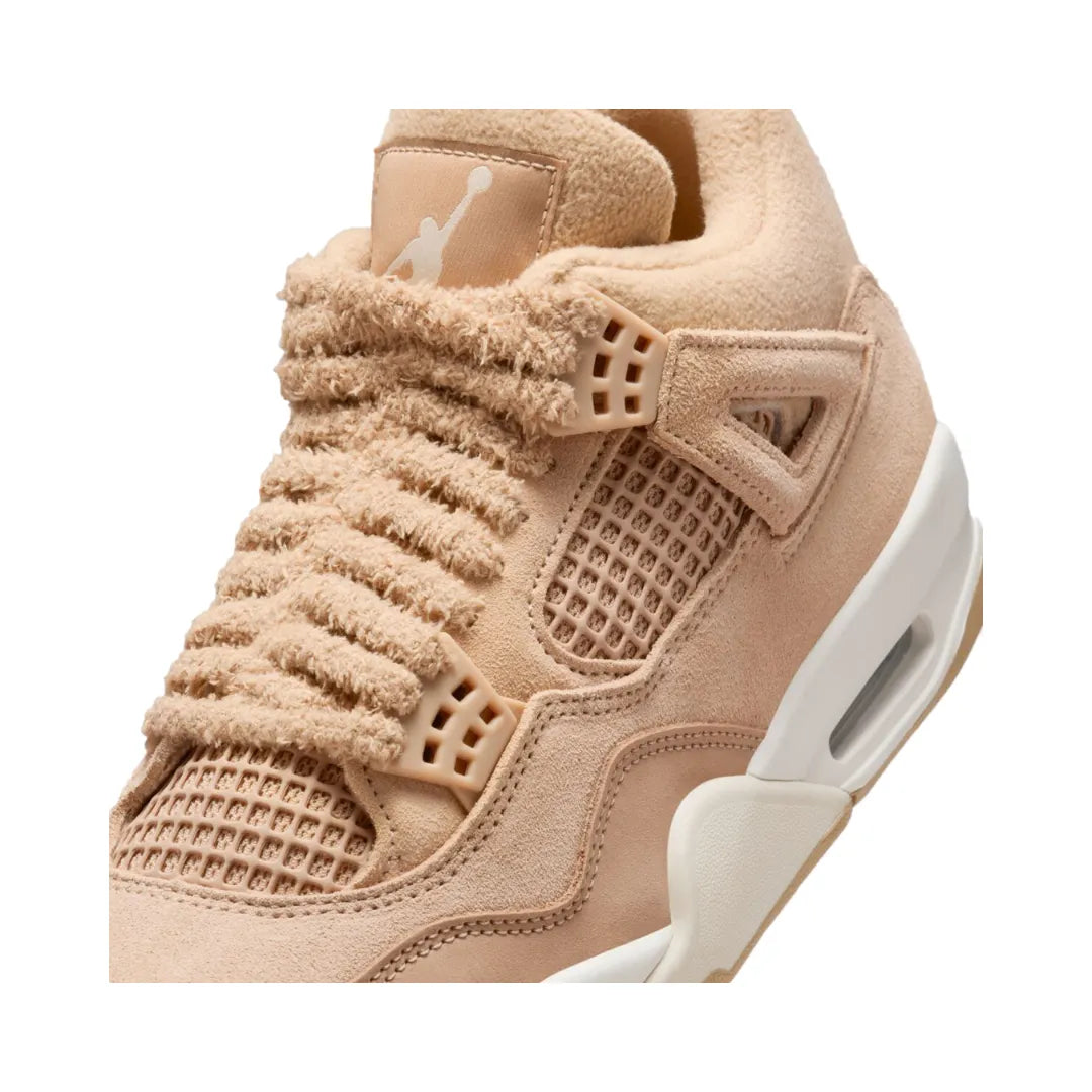 Nike-Air-Jordan-4-Retro-Cozy-Girl-BrickSneakers-HV0823-200_1