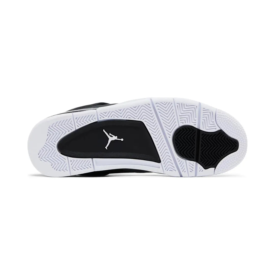 Air Jordan 4 Retro ”Fear”