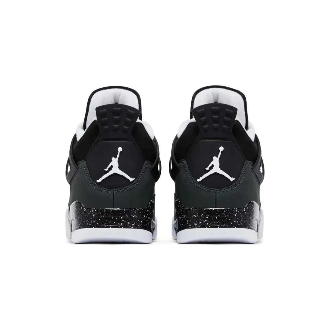 Air Jordan 4 Retro ”Fear”