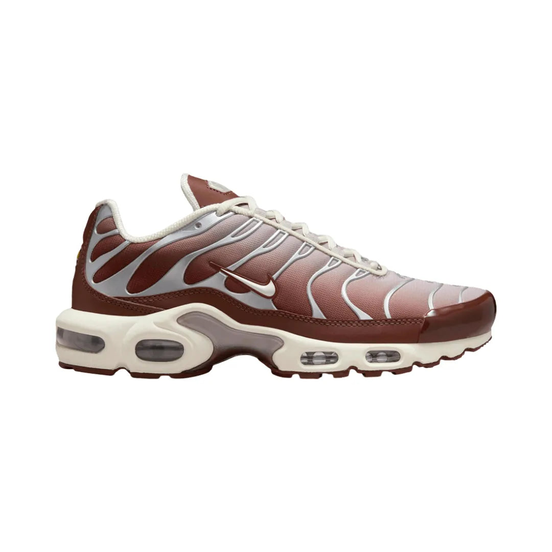 Nike-Air-Max-Plus-Brown-Dark-Pony-II7637-200-Brick-Sneakers
