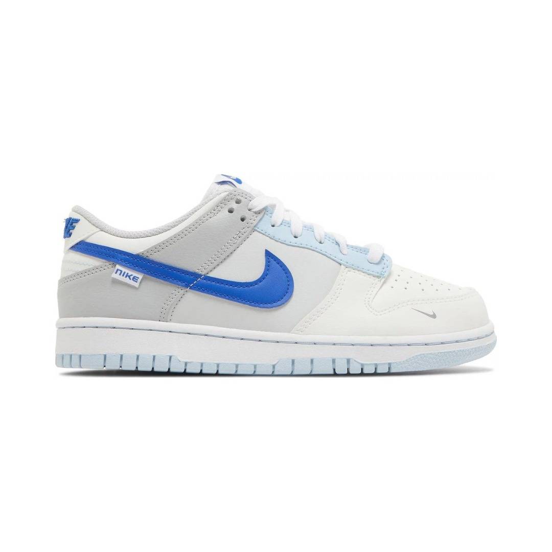 Nike Dunk Low Ivory Hyper Royal