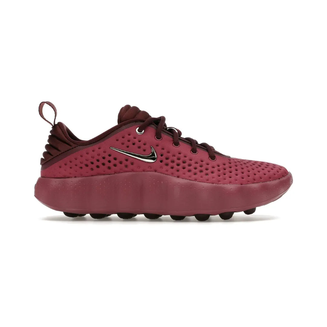 Nike Mind 002 ”Pink Smoke Mystic Dates”