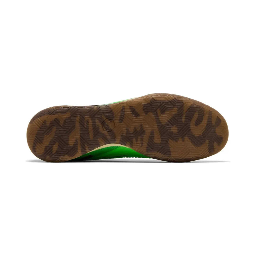 Nike Phantom 6 Low Elite IC SE ”Travis Scott”