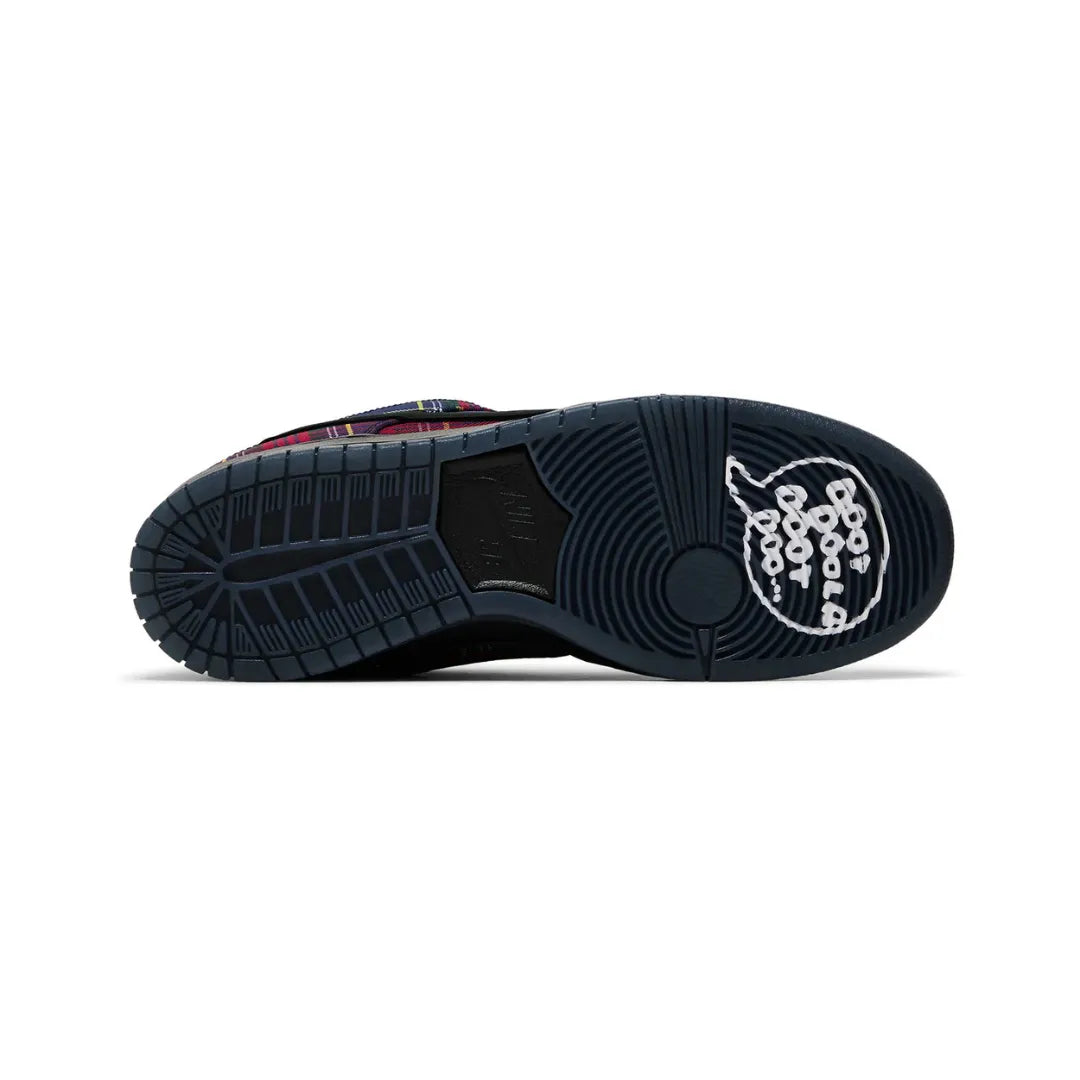 Nike-SB-Dunk-Low-Nardwuar-II1493-600-Brick-Sneakers