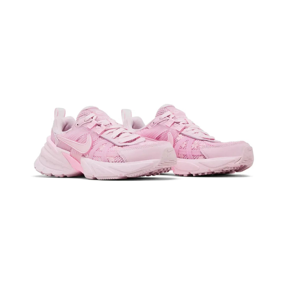 Nike-V2K-Run-Pink-Foam-Arctic-Pink-HJ5269-600-Brick-Sneakers_2