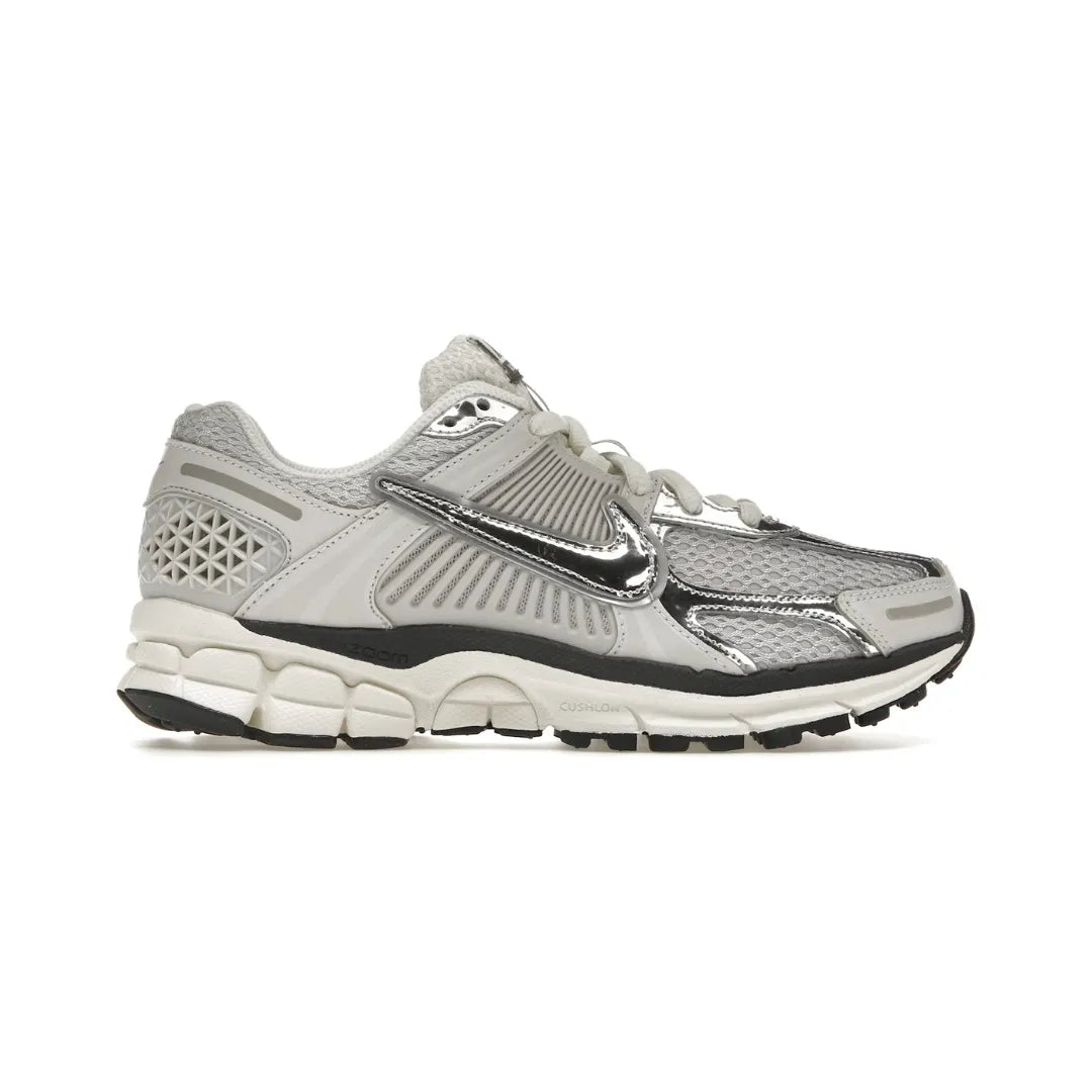 Nike-Zoom-Vomero-5-Photon-Dust-Metallic-Silver-FD0884-025-Brick-Sneakers