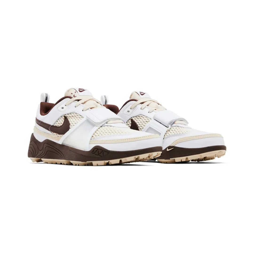 Nike Zoom Field Jaxx Travis Scott ”Light Chocolate”