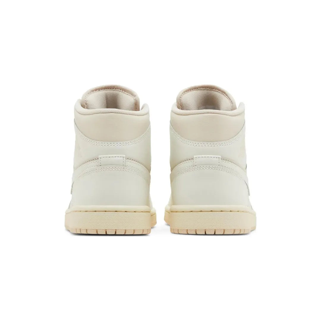 Air -Jordan- 1 -Mid- Legend -Light- Brown- BQ6472-201-Brick-Sneakers12