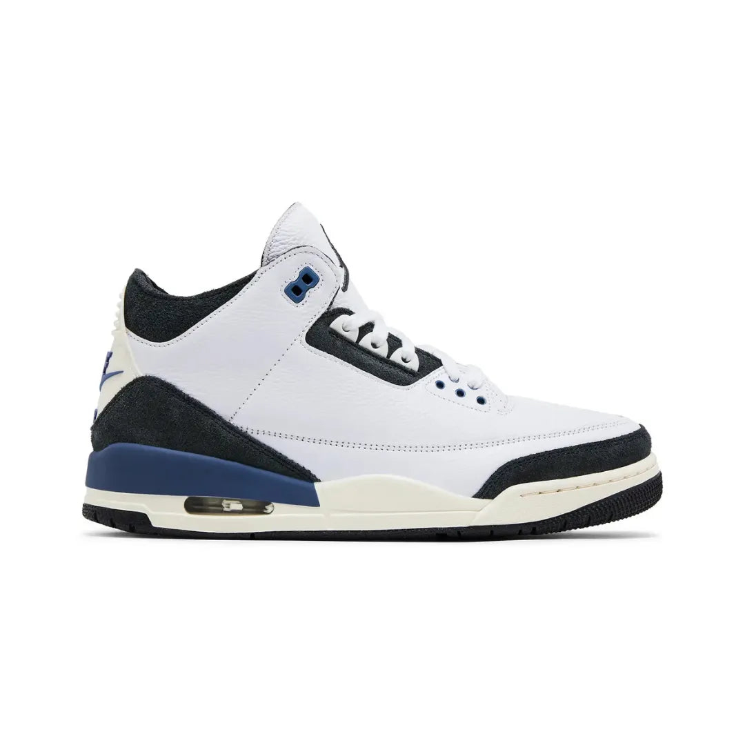 Air-Jordan-3-Retro-OG-A-Ma-Maniere_Diffused-Blue_HV8571-100-Brick-Sneakers_1
