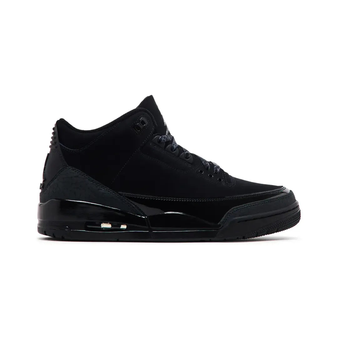 Air Jordan 3 Retro ”Black Cat 2025”