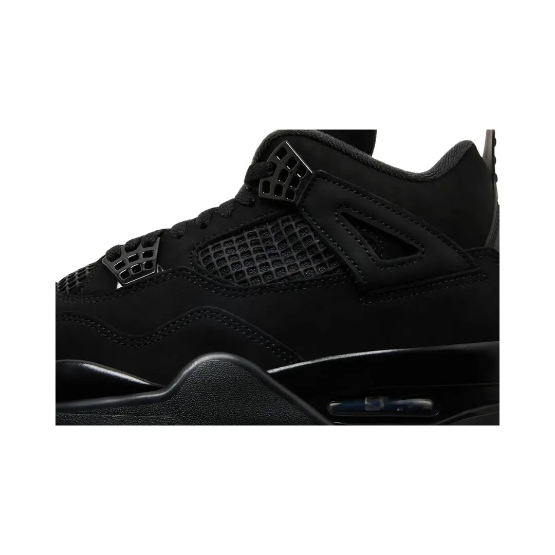 Air Jordan 4 Retro ”Black Cat”