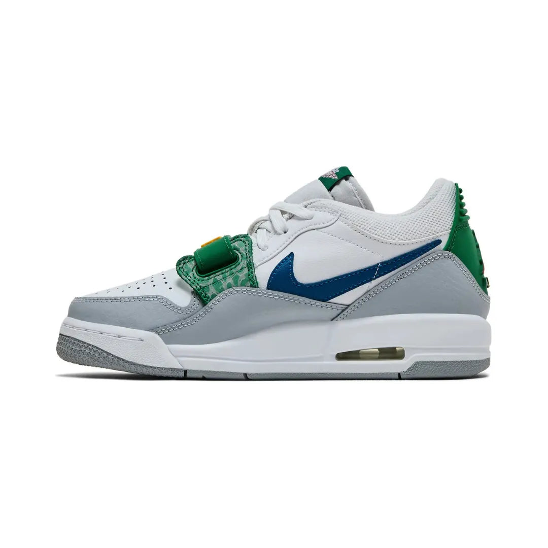 Air Jordan Legacy 312 Low ”White Pine Industrial Blue”