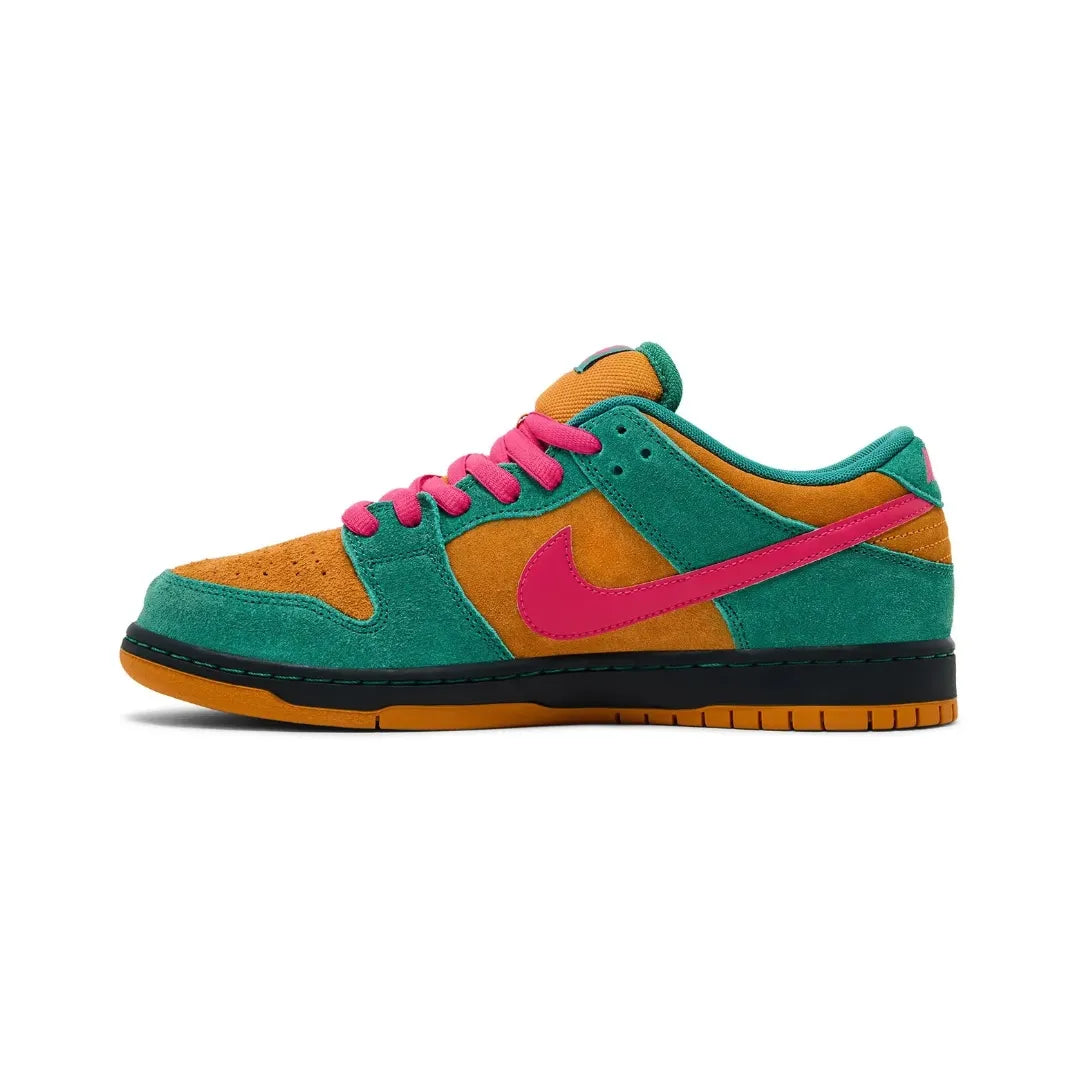 Nike SB Dunk Low ”Green Noise Watermelon”