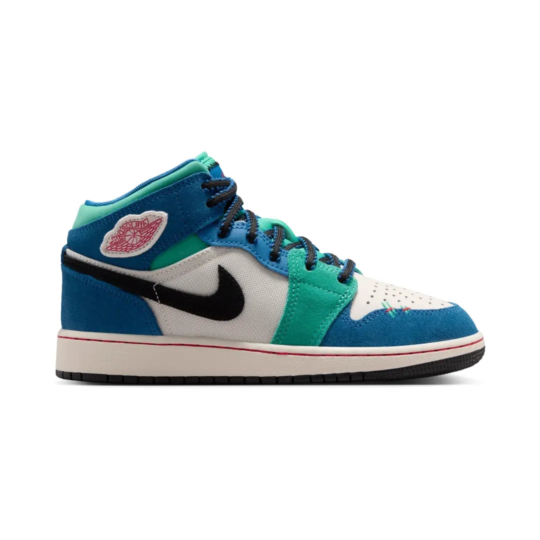 Air Jordan 1 Mid ”Chalk Blue Kinetic”
