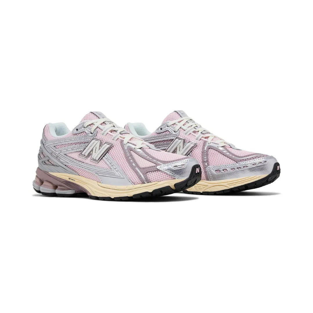 New-Balance-1906R-Rose-Sugar-Silver-U1906RNF-Brick-Sneakers