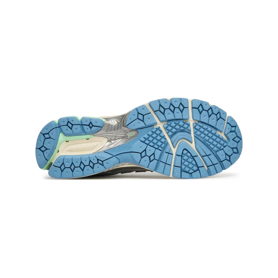 New-Balance-1906R-Still-Water-Lab-Green-U1906RCR-Brick-Sneakers