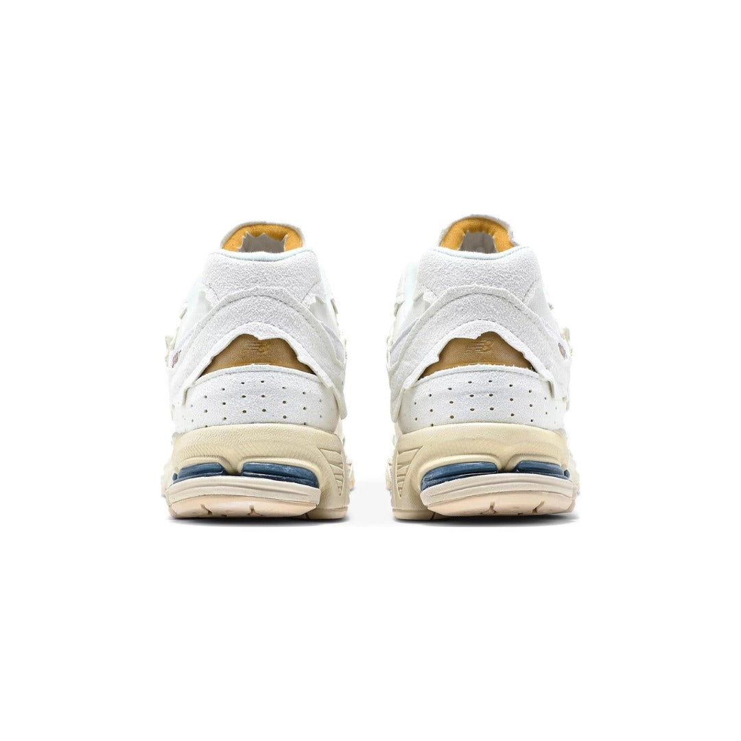 New-Balance-2002-R-Protection-Pack-Sea-Salt-M2002RDC-Brick-Sneakers