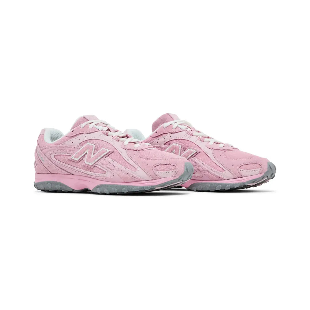 New-Balance-204L-Pastel-Pink-U204LMMD-Brick-Sneakers