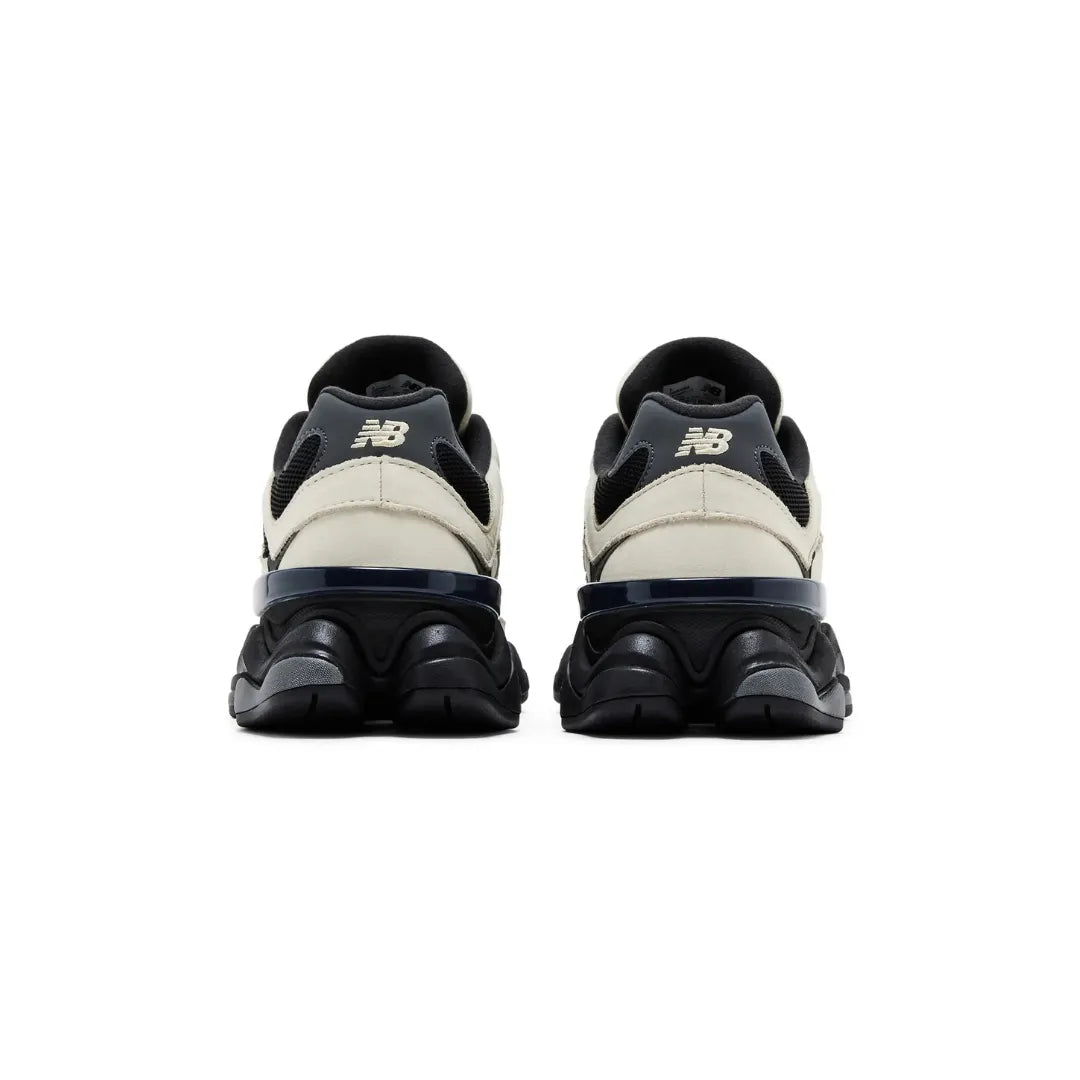 New Balance 9060 ”Off White Black”