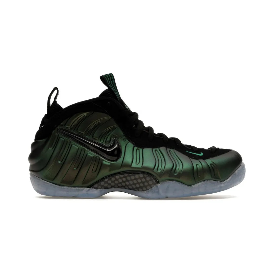 Nike-Air-Foamposite-Pro-Pine-Green-HF0794-300-Brick-Sneakers