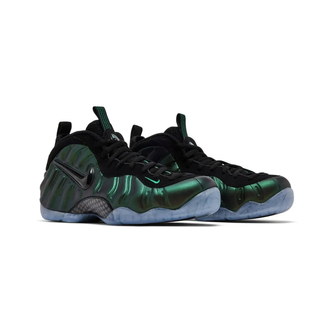 Nike-Air-Foamposite-Pro-Pine-Green-HF0794-300-Brick-Sneakers