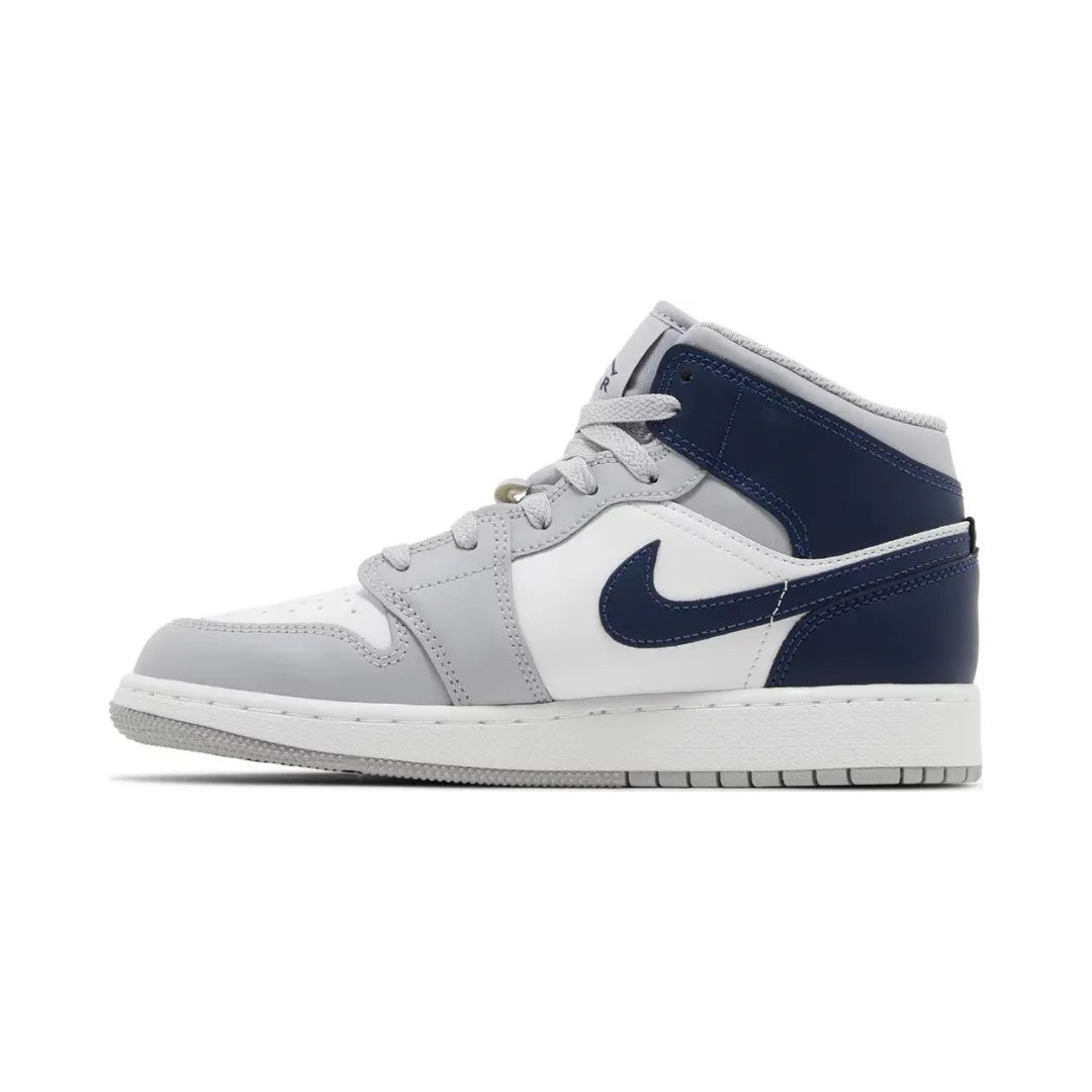 Nike-Air-Jordan-1-Mid-Wolf-Grey-Midnight-Navy-DQ8423-104-Brick-Sneakers-4