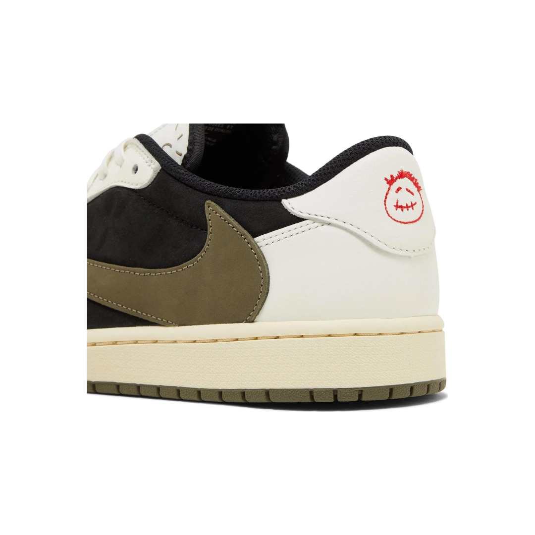 Nike-Air-Jordan-1-Retro-Low-OG-SP-Travis-Scott-Olive-DZ4137-106-BRICK-SNEAKERS5