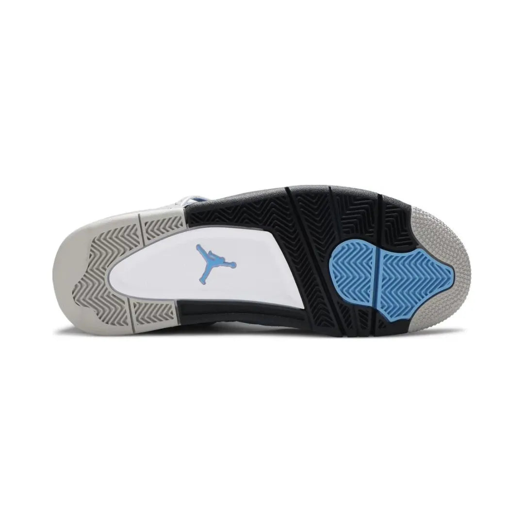 Nike-Air-Jordan-4-Retro-University-Blue-CT8527-400-Brick-Sneakers_5