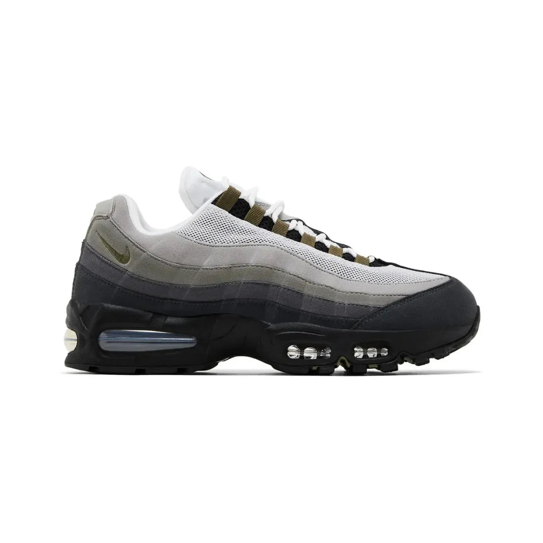 Nike-Air-Max-95-OG-Big-Bubble-Blue-Tint-HJ5996-002-Brick-Sneakers_1