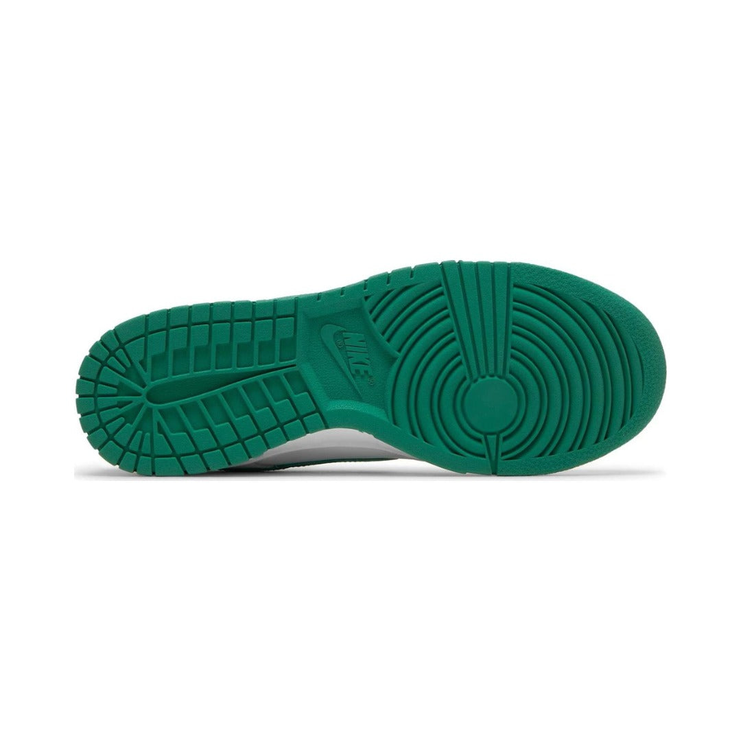 Nike-Dunk-Low-Lucky-Green-Noise-White-DD1503-112-BRICK-SNEAKERS_15