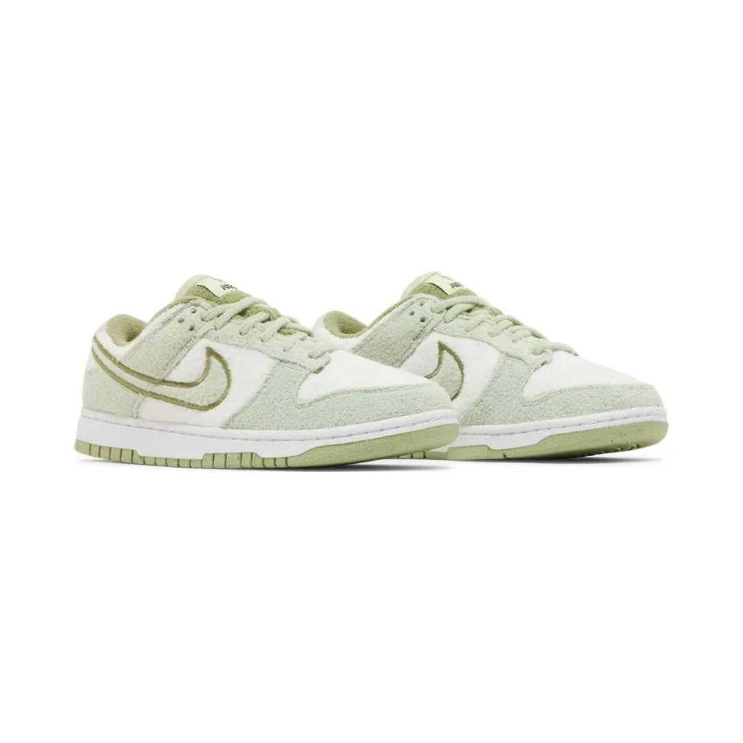 Nike-Dunk-Low-SE-Fleece-Pack-Honeydew-DQ7579-300-Brick-Sneakers_12