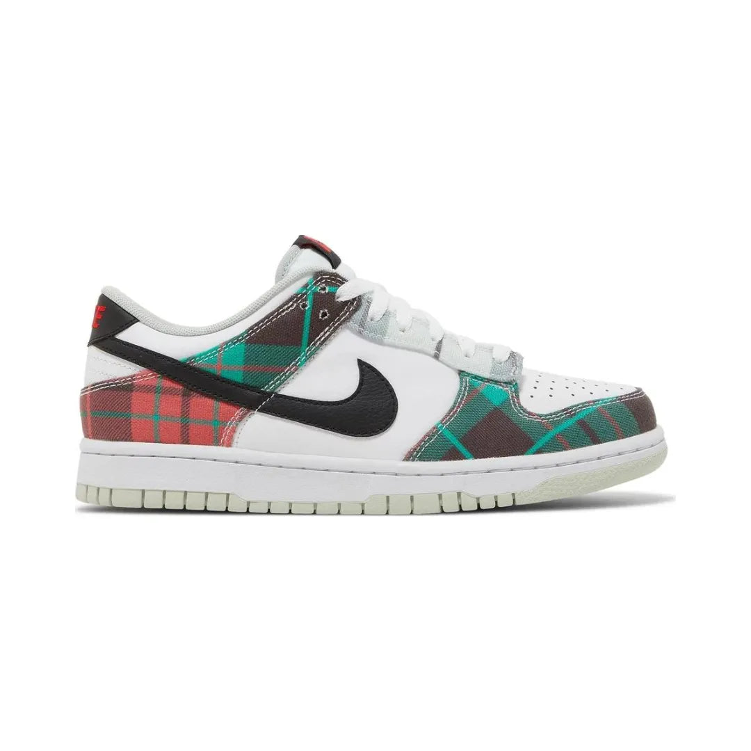 Nike-Dunk-Low-Tartan-Plaid-GS-DV8919-100-Brick-Sneakers_1