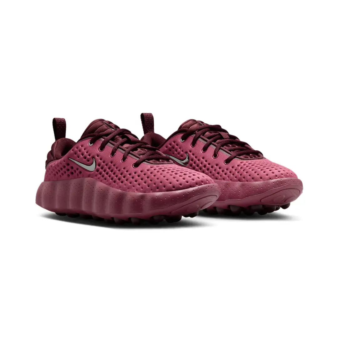 Nike Mind 002 ”Pink Smoke Mystic Dates”