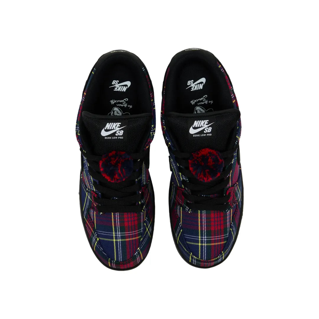 Nike-SB-Dunk-Low-Nardwuar-II1493-600-Brick-Sneakers
