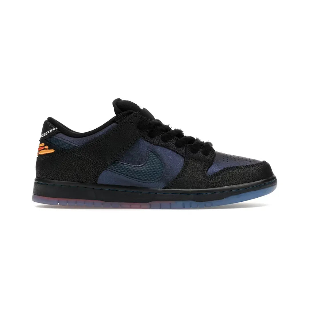 Nike SB Dunk Low ”Bronx Girls Skate”