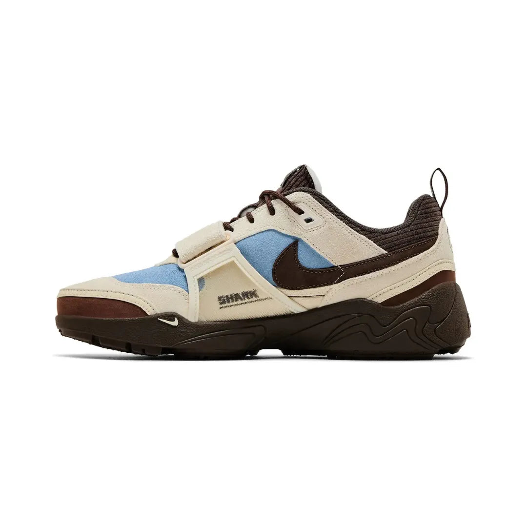 Nike-Zoom-Field-Jaxx-Travis-Scott-Leche-Blue-HQ3072-400-Brick-Sneakers
