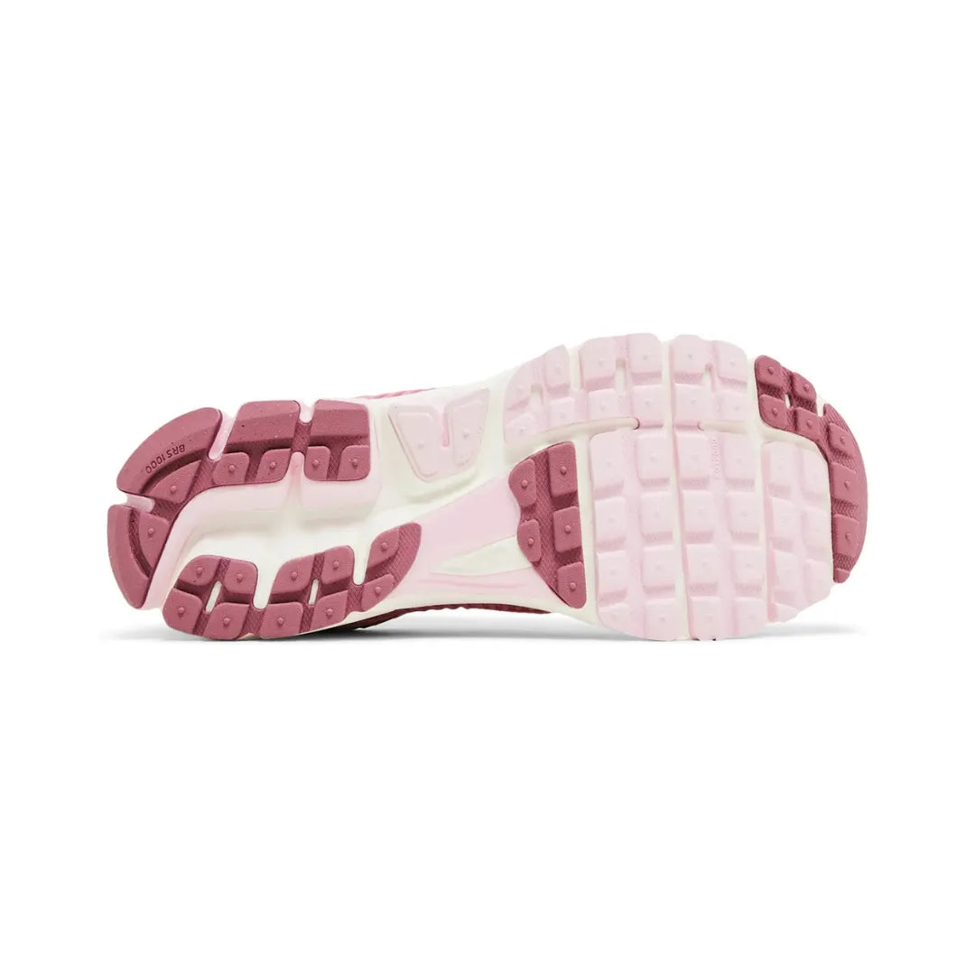 Nike-Zoom-Vomero-5-Elemental-Pink-FJ2028-600-Brick-Sneakers